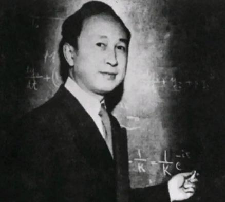 1969年，钱学森父亲病逝，临终前留下遗嘱：把3360元遗产都交给女儿钱月华。可