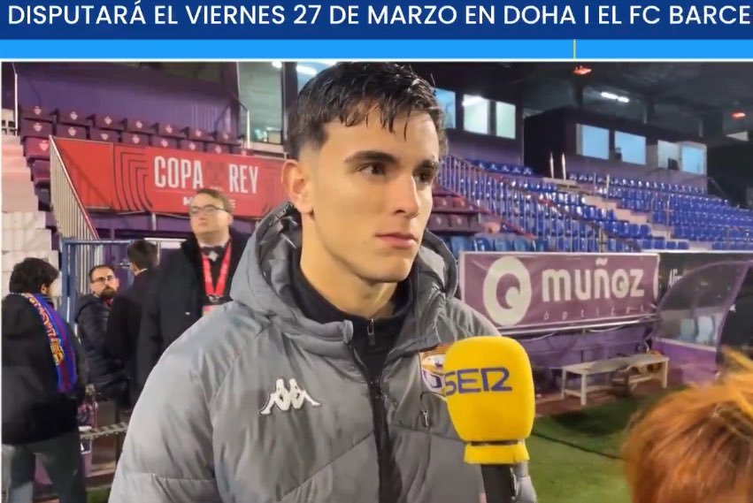 问……你在足球方面的榜样是谁？ 丹尼·维森特（瓜达拉哈拉门将）：说实话，西班牙足