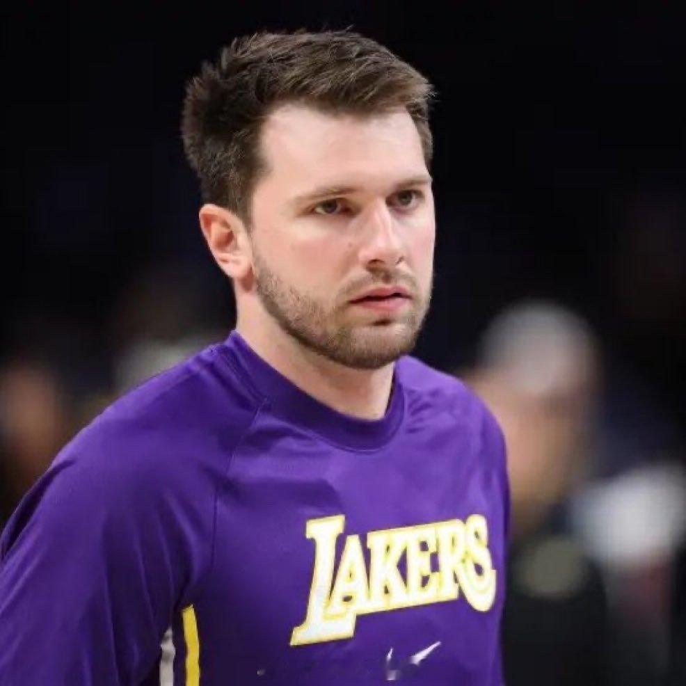 Marc  Stein：据我所知，东契奇计划于周六返回洛杉矶，提前为湖人队对阵火