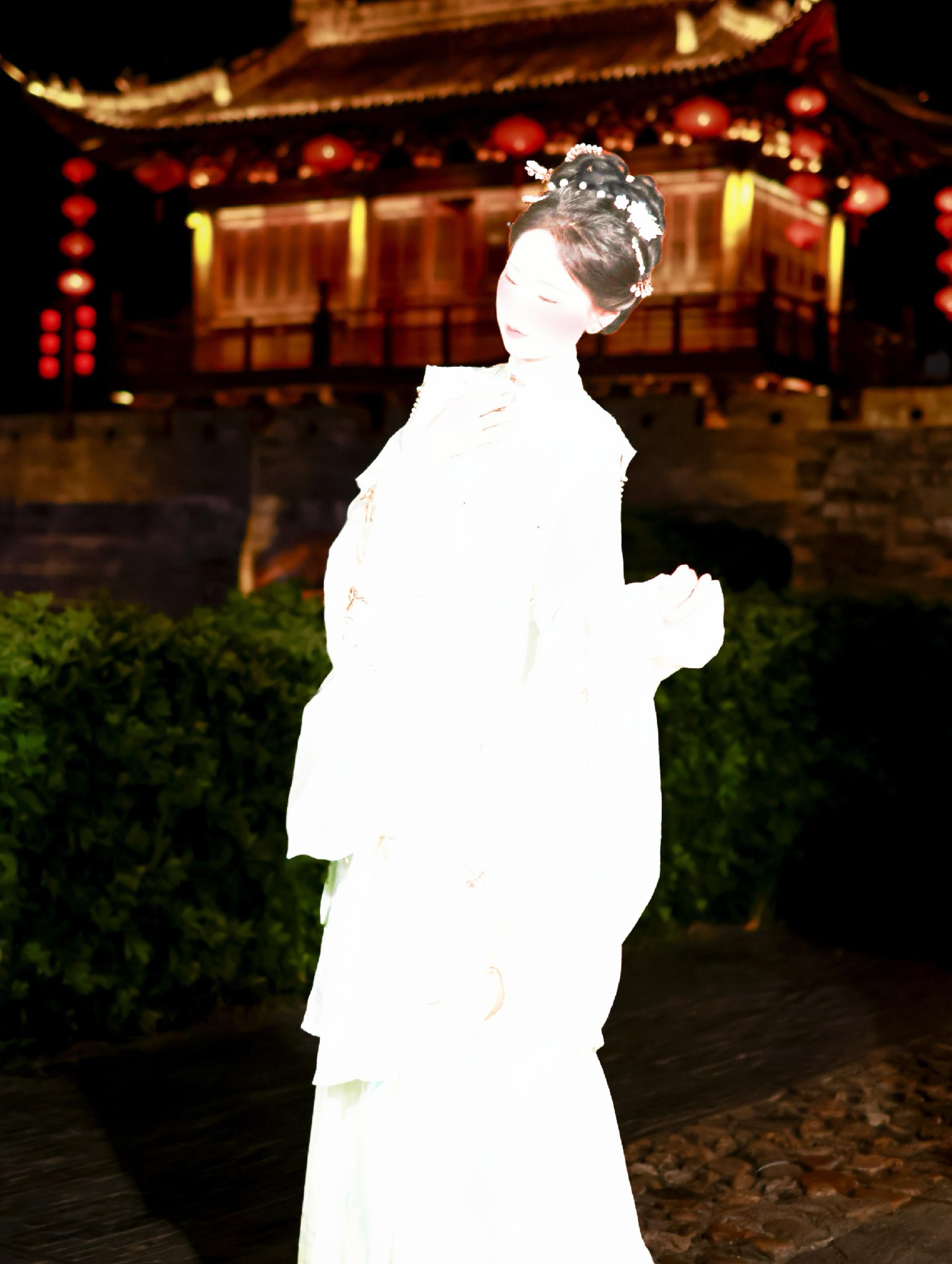 好多小姐姐都喜欢我拍摄的冷白皮风格啊