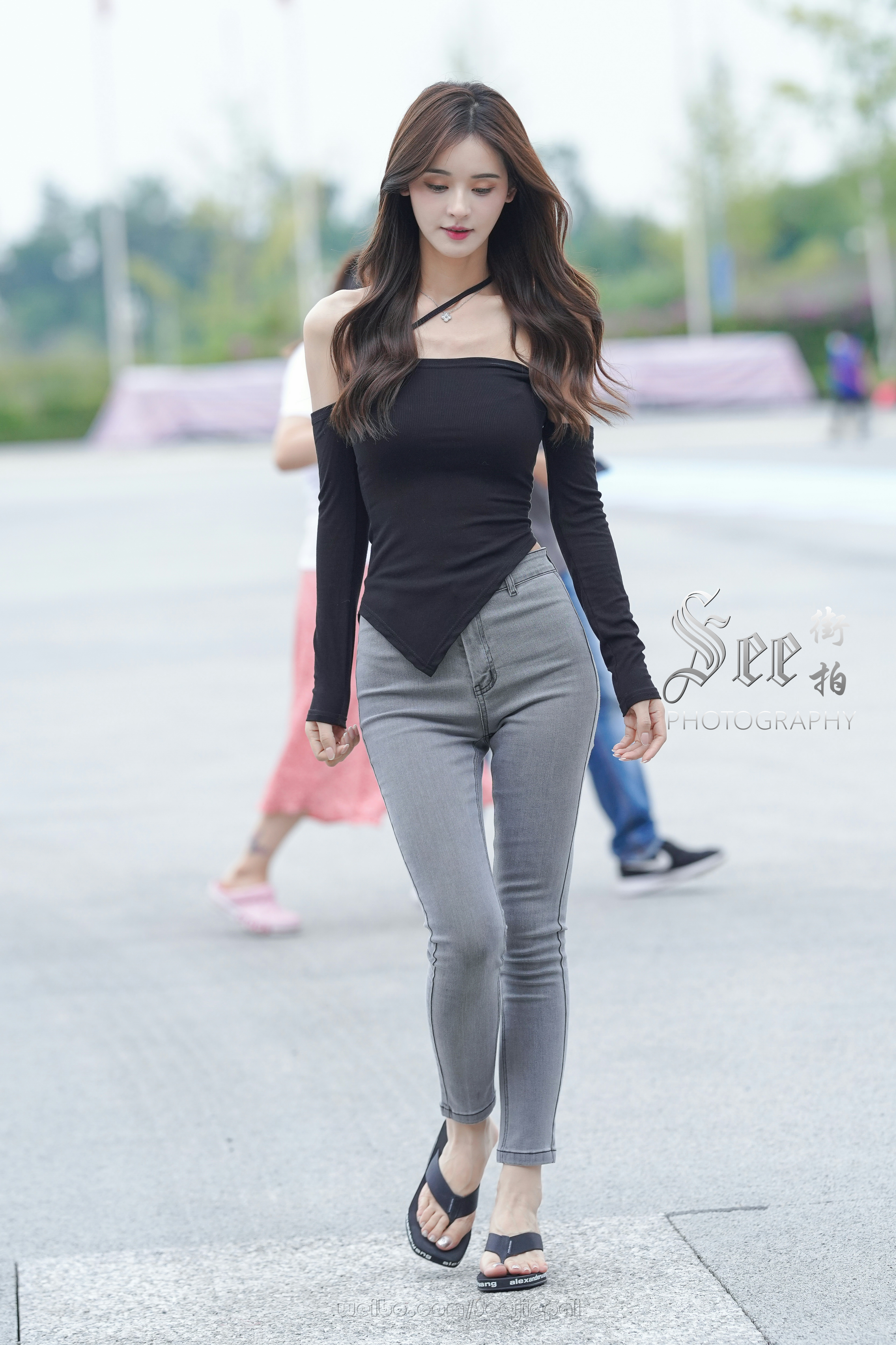 甜美简约气质~~ ​​​