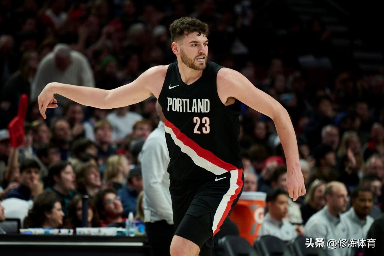 克林根进步之大让开拓者都没想到，各方面数据全部提升：

1、上赛季——场均6.5