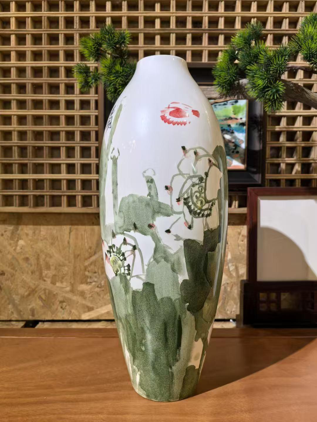 我一直都挺想看清楚这个世界，而当我扒开挡在真相前面的帘子，去探究后面的东西，突然