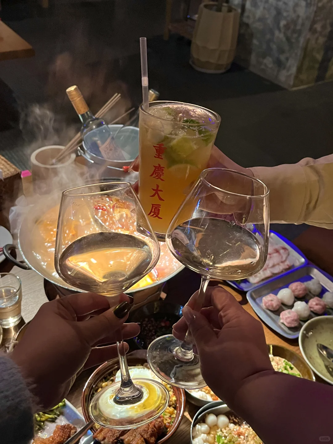 北京三里屯！新开的！火锅bistro🥂