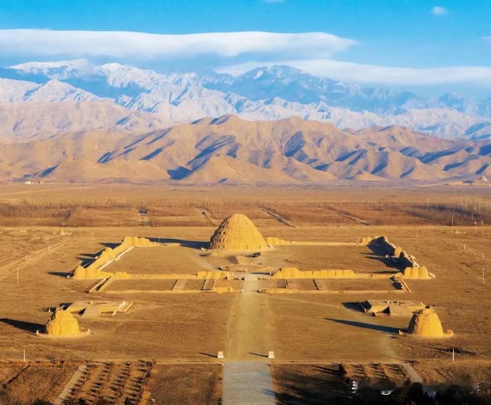 自982年叛宋自立以来，李继迁与宋朝发生多次战斗，胜少败多，自己的军队是越打越弱