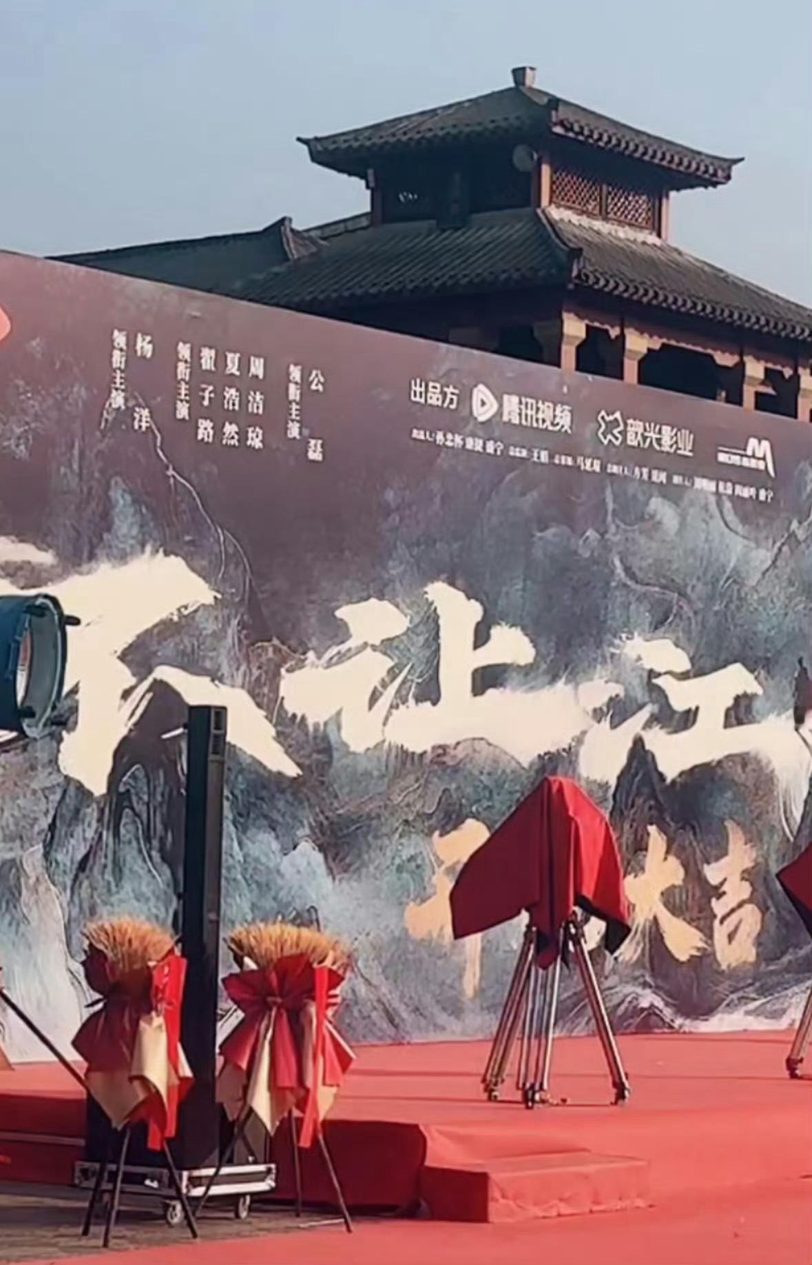 现在长剧能开起来离不开zyk，因为zyk才有钱没钱怎么开？平台给得越来越少 