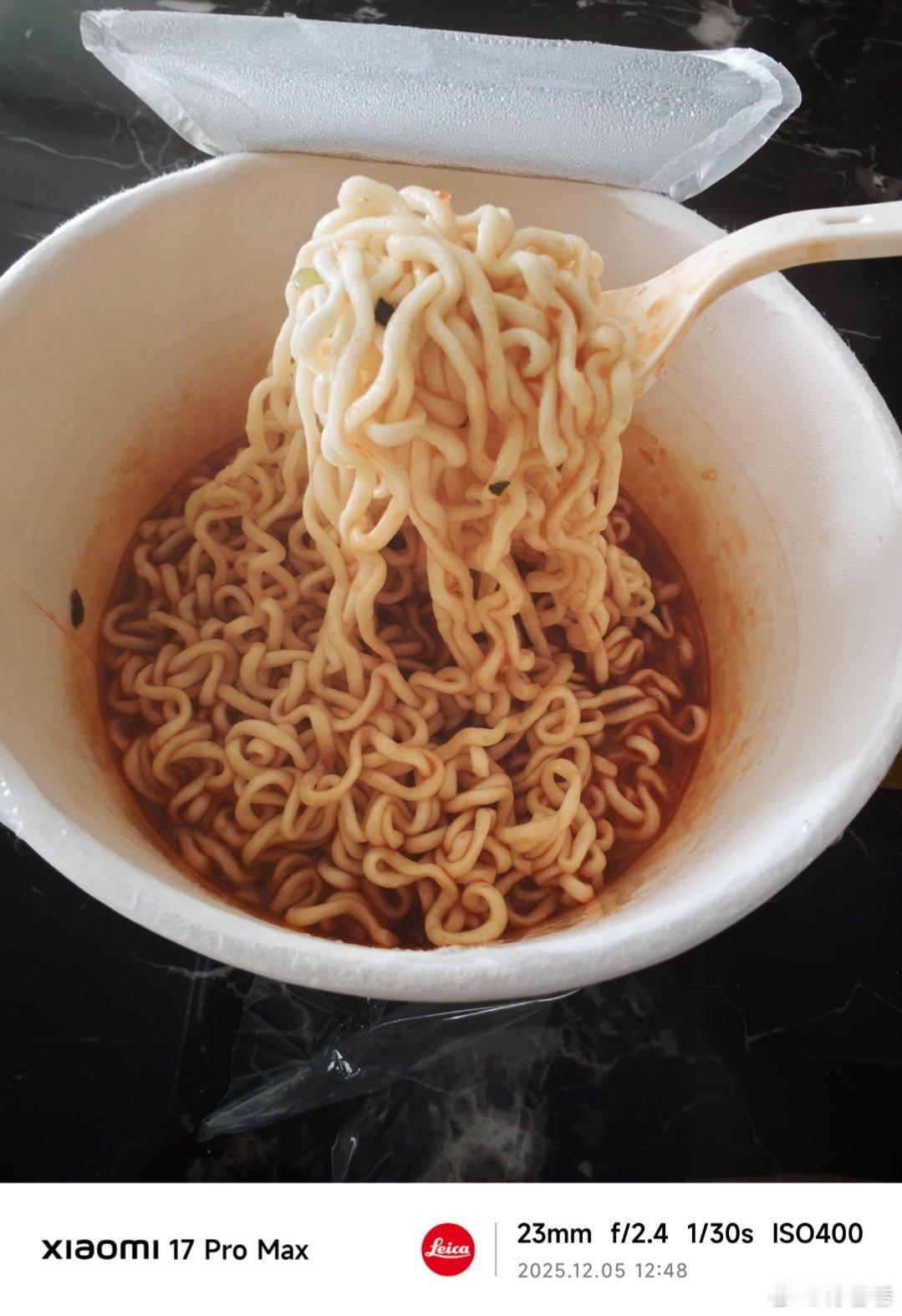 太香了，猜猜这是什么口味的?我的日常plog付卷卷