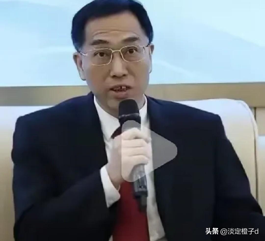 别让同情冲垮国门规则的防洪堤
 
印度少女含泪不愿离境，全家希望定居中国的视频近