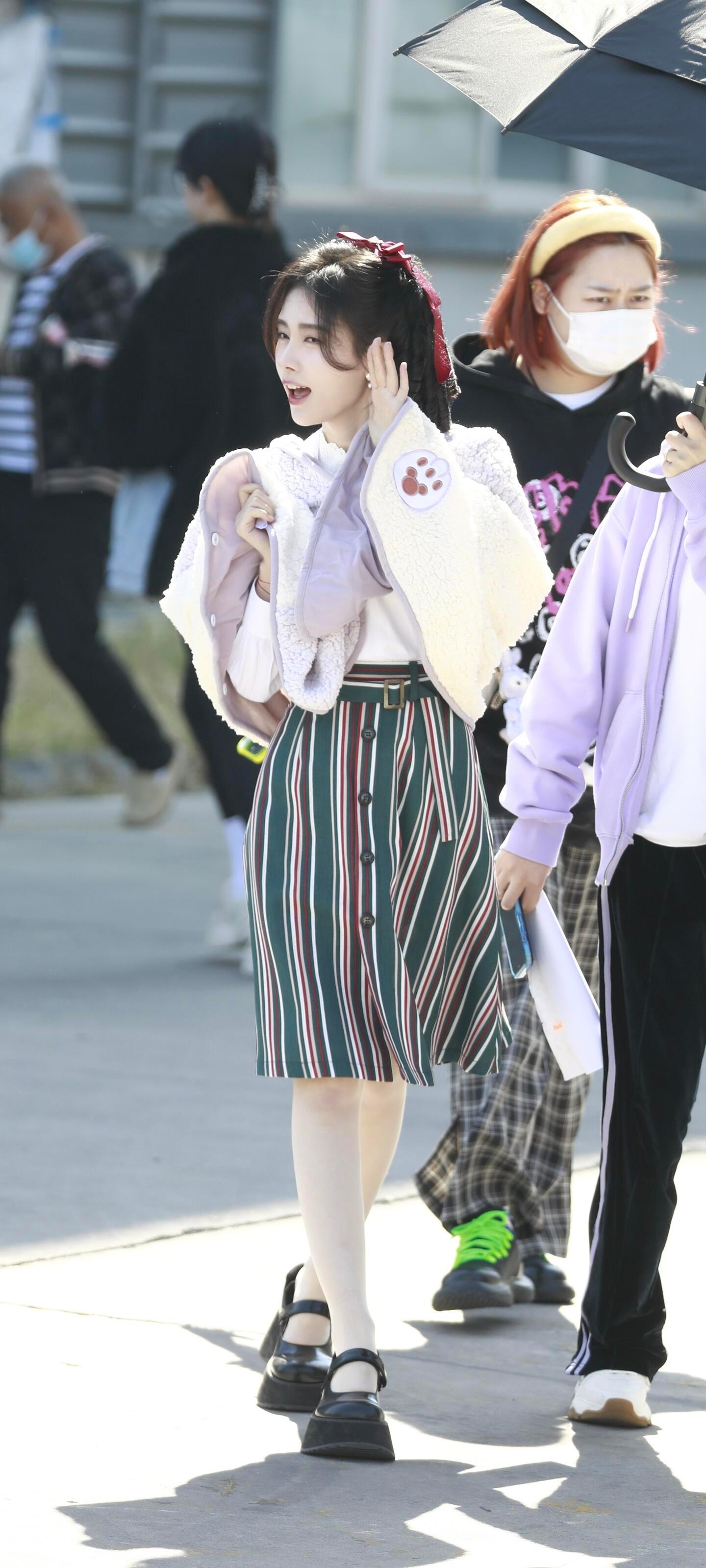 鞠婧祎生图素材好矮 