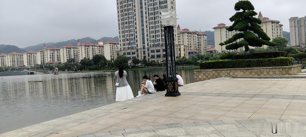 为什么同样得了宫颈癌，有的人能活过几十年，有的人几年就离开这个世界了？

  一