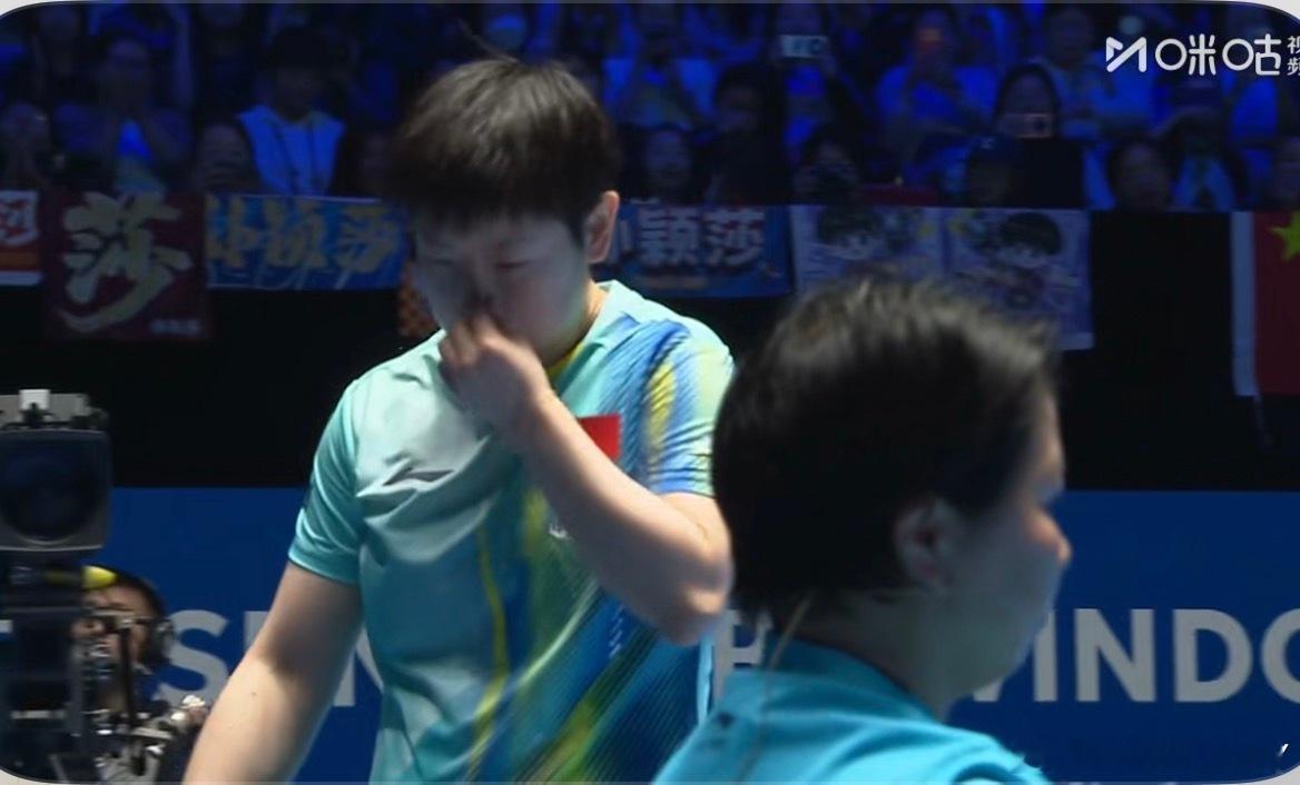 孙颖莎3-2蒯曼聪明草长出来了 