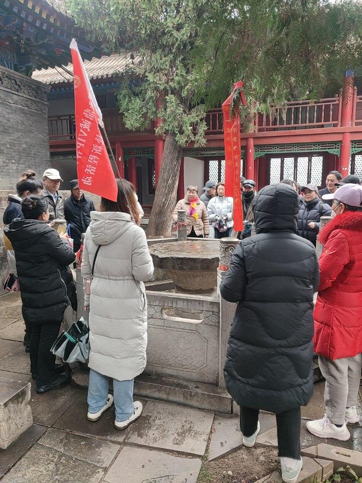 认识一个自己，全宇宙的一部分

靠天，天会帮你，靠地地也会助你，靠人，众人也会为