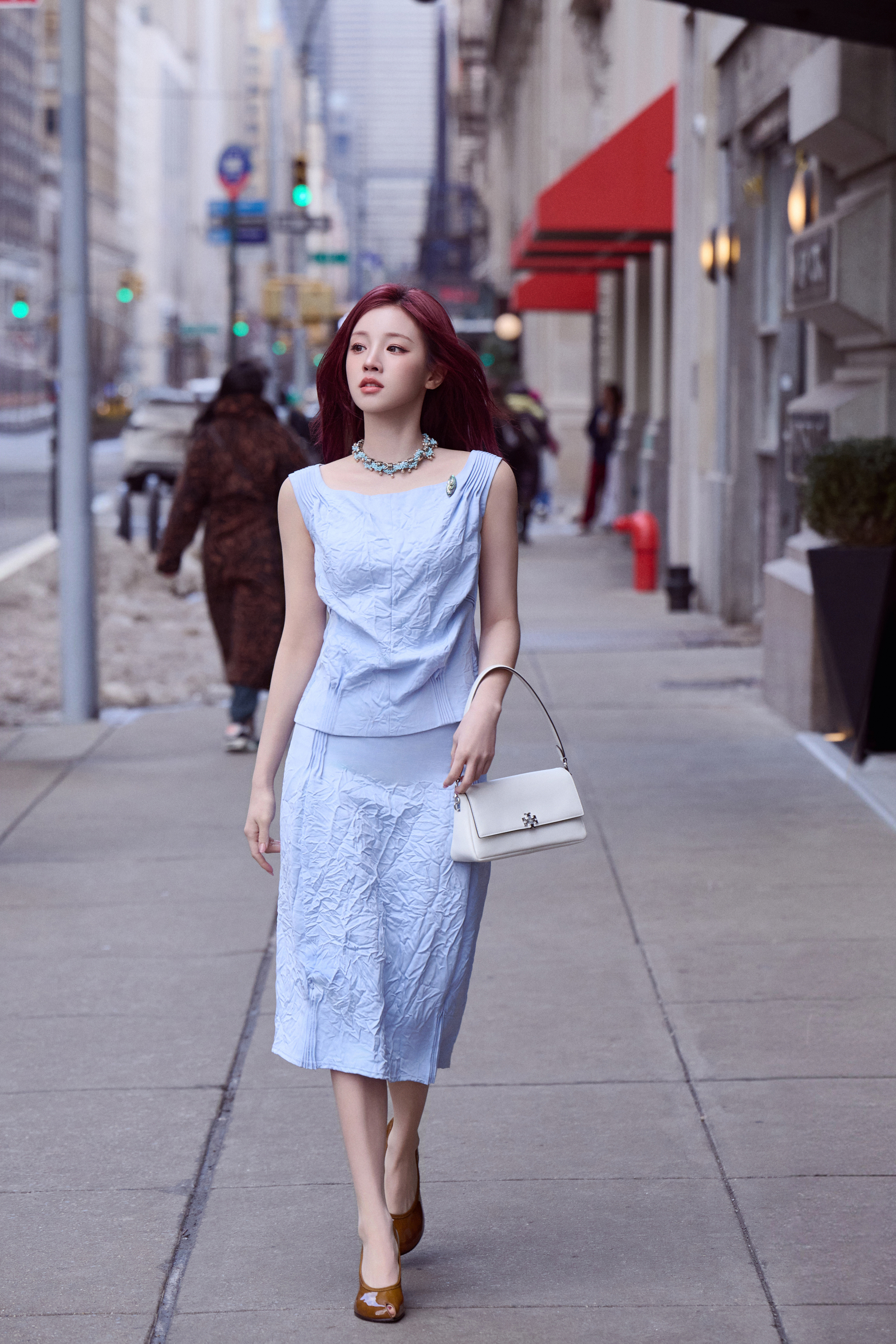 宋雨琦纽约时装周出图宋雨琦 出去就要大大方方的