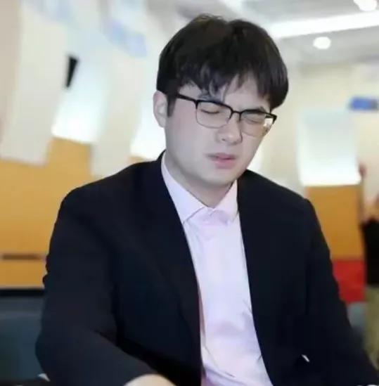 野狐争霸赛~申真谞首夺冠军


第14期野狐人气争霸赛三番棋决赛在野狐网络平台进