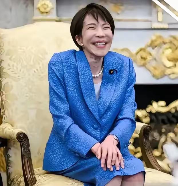 全网炸翻！4月2日日本众议院全体会议上，一个尖锐问题直接把首相高市早苗问出了实话