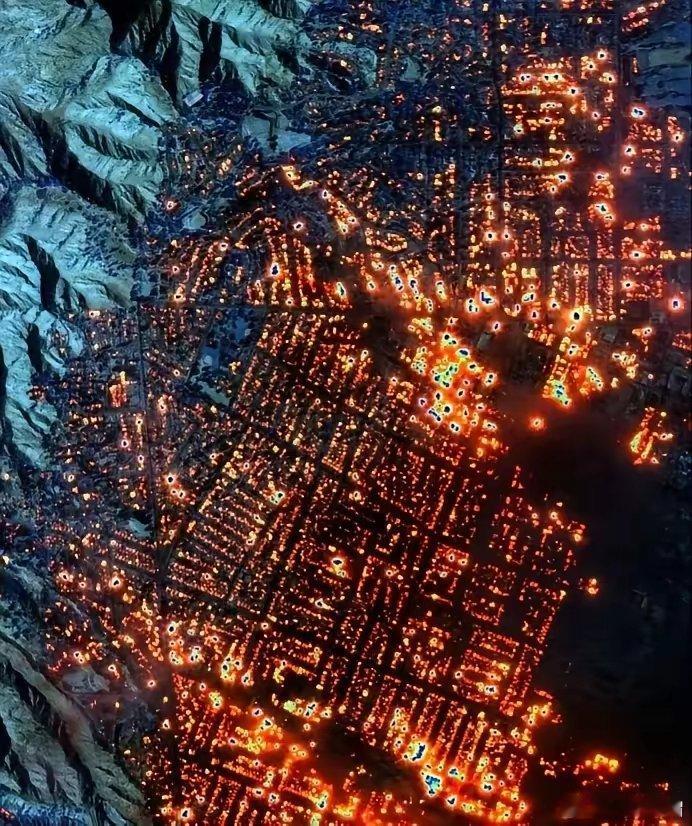 为什么洛杉矶大火刹不住车这3个原因太真实了1.和美国人的癖好有关系，特别喜欢住木