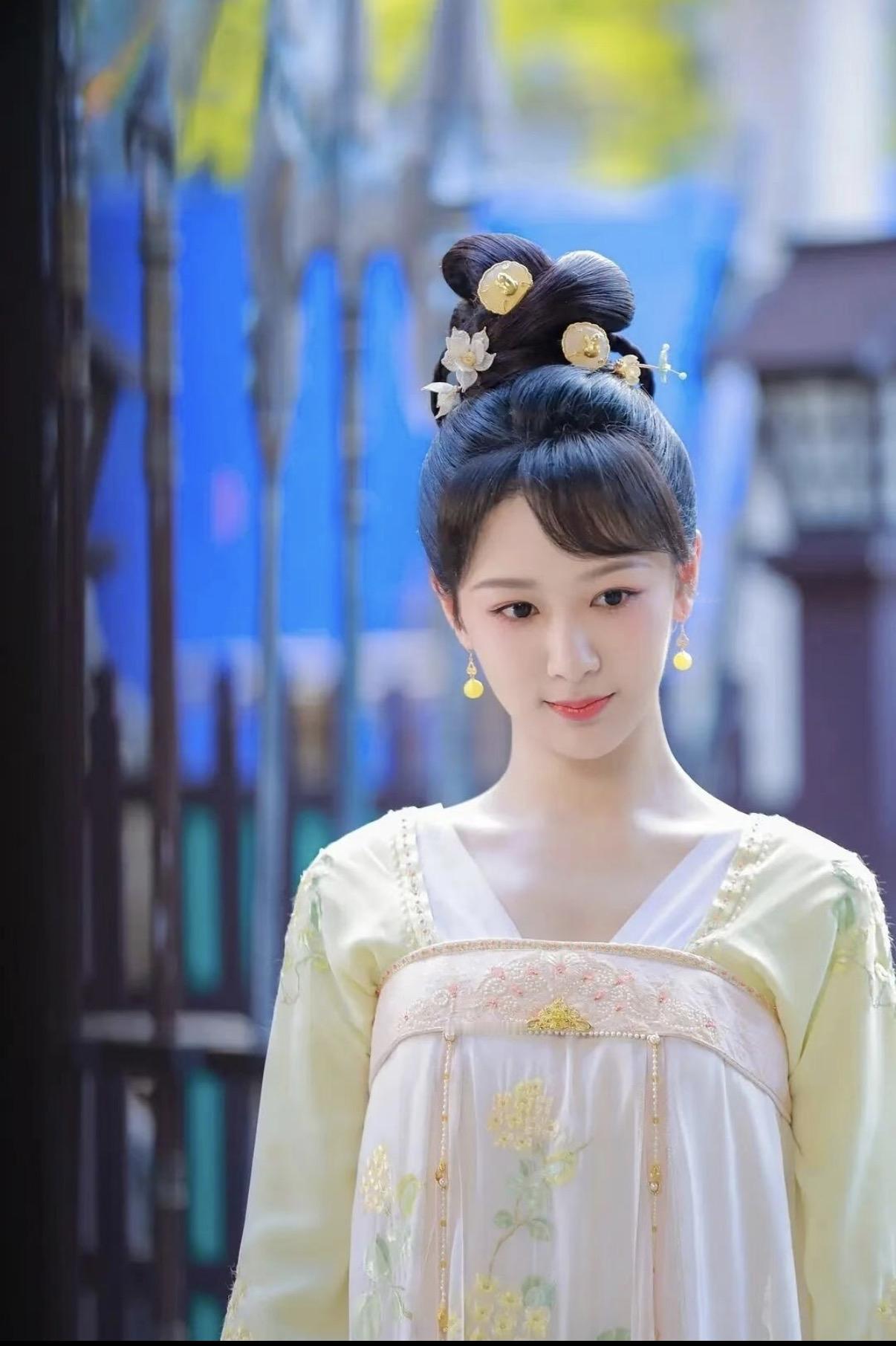 杨紫在长相思里的造型太美了！