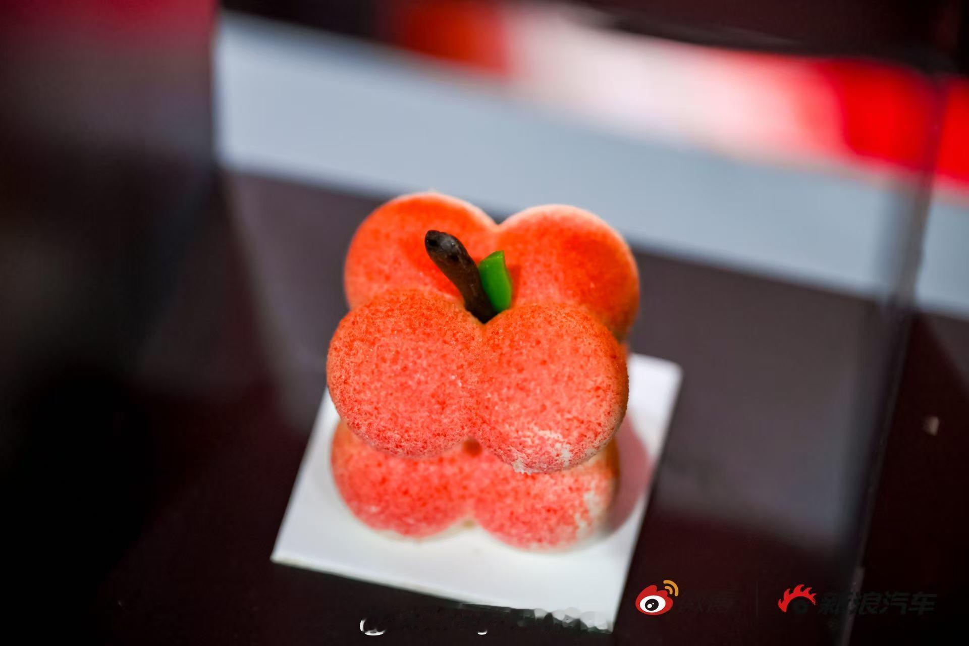 车展上的小甜点不错。