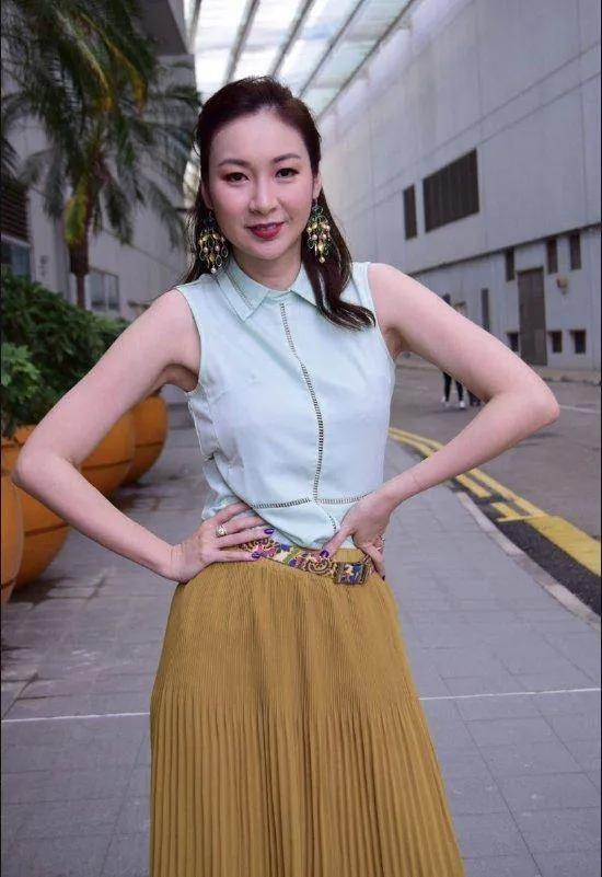 庄思敏力挺汪小菲，怒斥大S不讲理

近日，据港媒报道，汪小菲绯闻女友庄思敏在接受