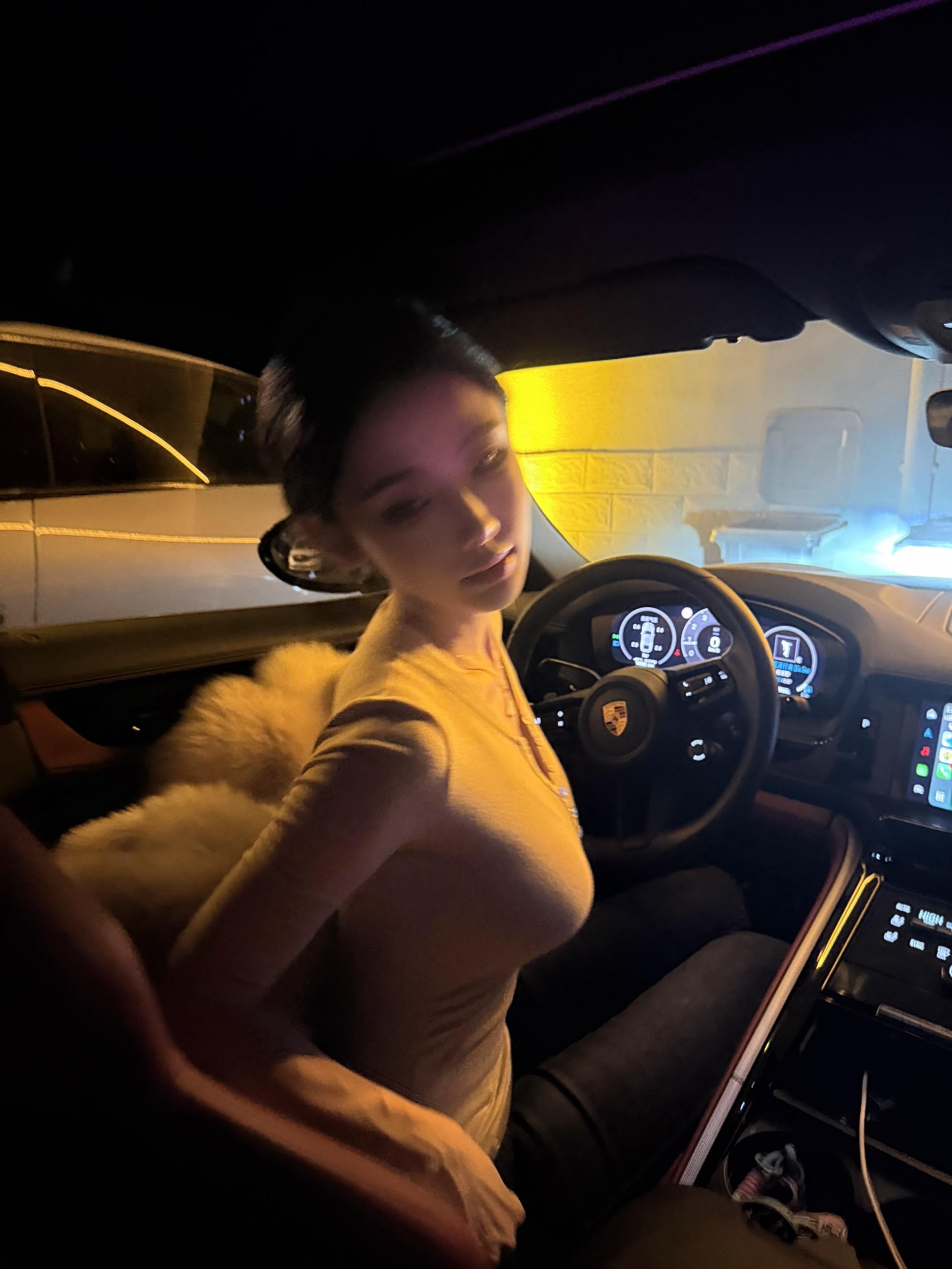 人真的很奇怪，因为很爱所以苛刻，因为不爱所以宽容