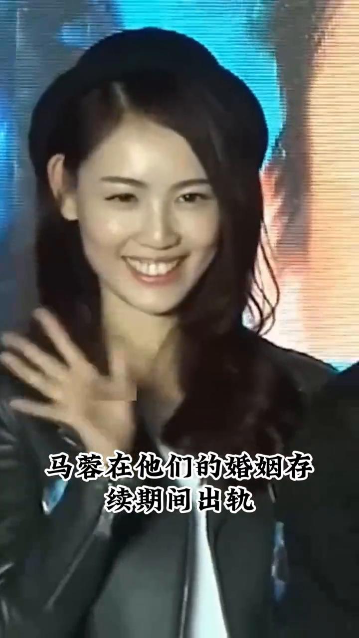 家庭反思：王宝强。
当了解王宝强女儿的现状时，才恍然大悟他为何会悔恨交加。马蓉在