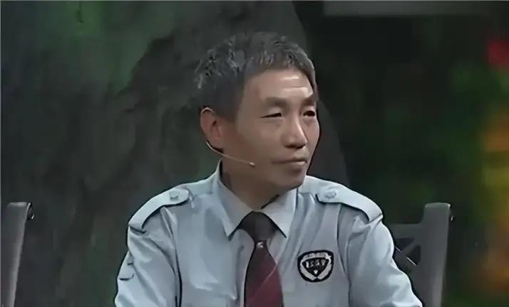 1970年云南地震时，一名老兵徒手救出14岁女兵，谁料，45年后，她得知这位老兵