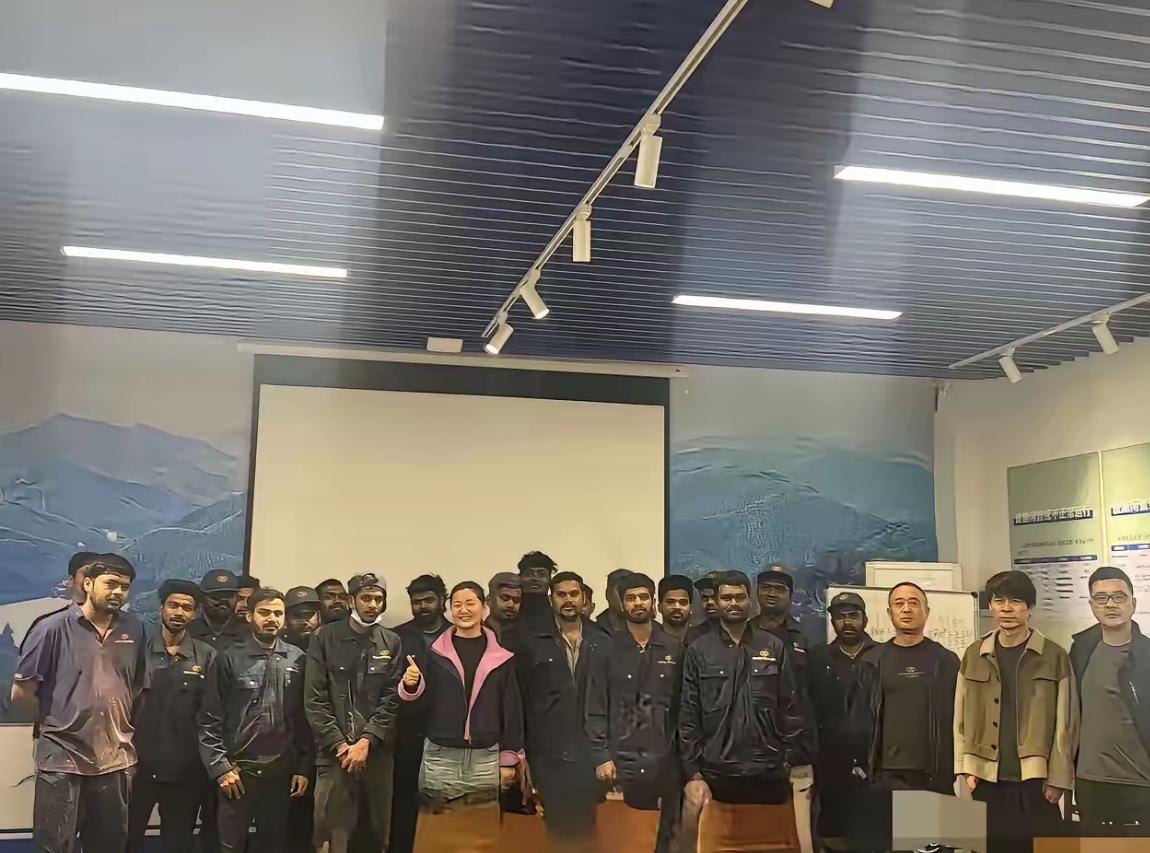 张江印度籍员工锁代码事件最新后续：夺回权限与代码，印度小团伙全部被开除！
涉事印