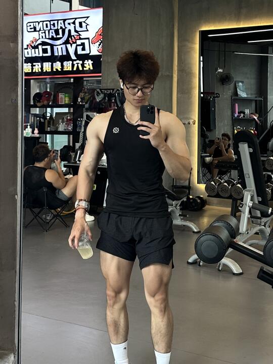 看我干嘛，看点实际的
