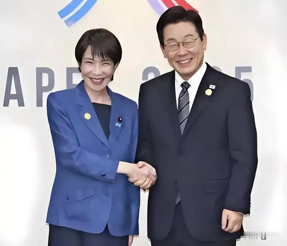 李在明刚访华签15份合作，转头就敲定1月13日与日本右翼首相高市早苗会面！外交部