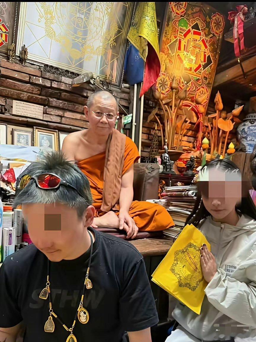 泰国网红僧侣已被还俗剥夺僧籍泰国网红僧人被爆丑闻这件事，再次印证了李敖的一段话。