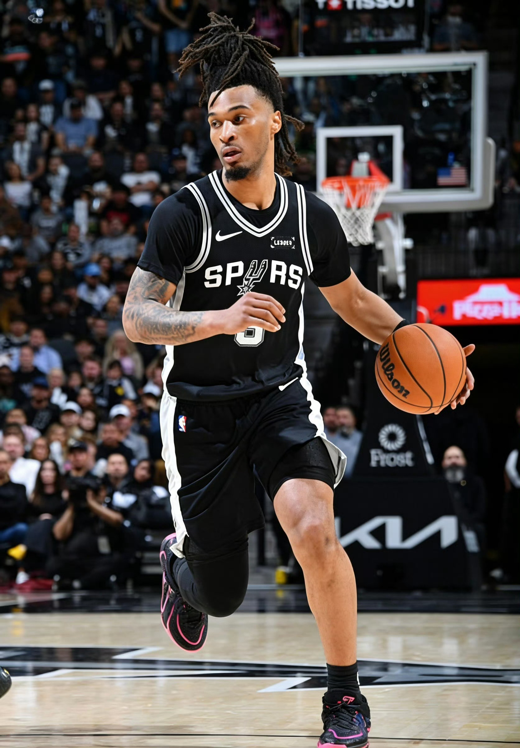 马刺球员卡斯尔赛后谈到最后的追平三分不中:“我们的进攻体系就是为了创造优质出手机