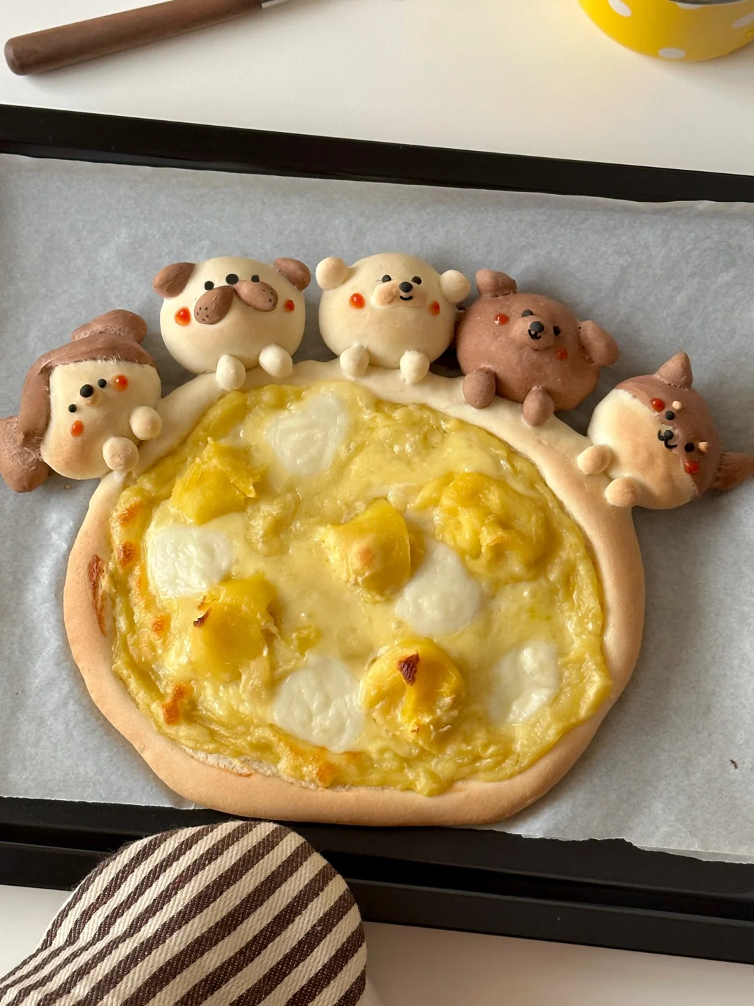 狗狗榴莲芝士披萨🍕