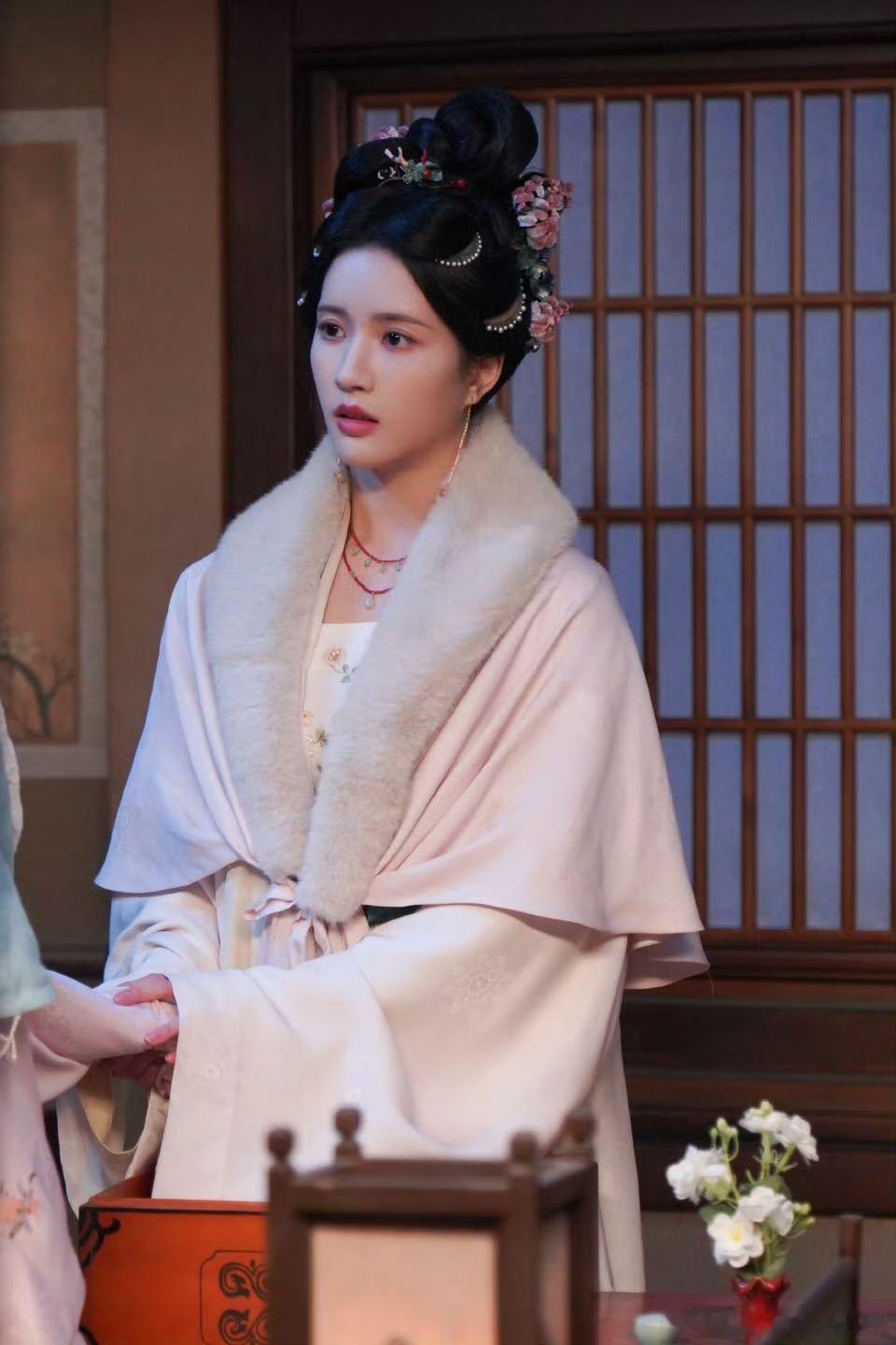 寿华给妹妹选夫婿的桥段，真是 刘些宁新剧献计为妹择婿 ，让人感受到了长姐的担当和