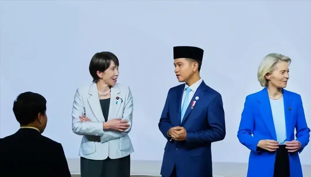 据台中时新闻今天17时17分报道，高市早苗在G20南非峰会上表示，日本与中国的各