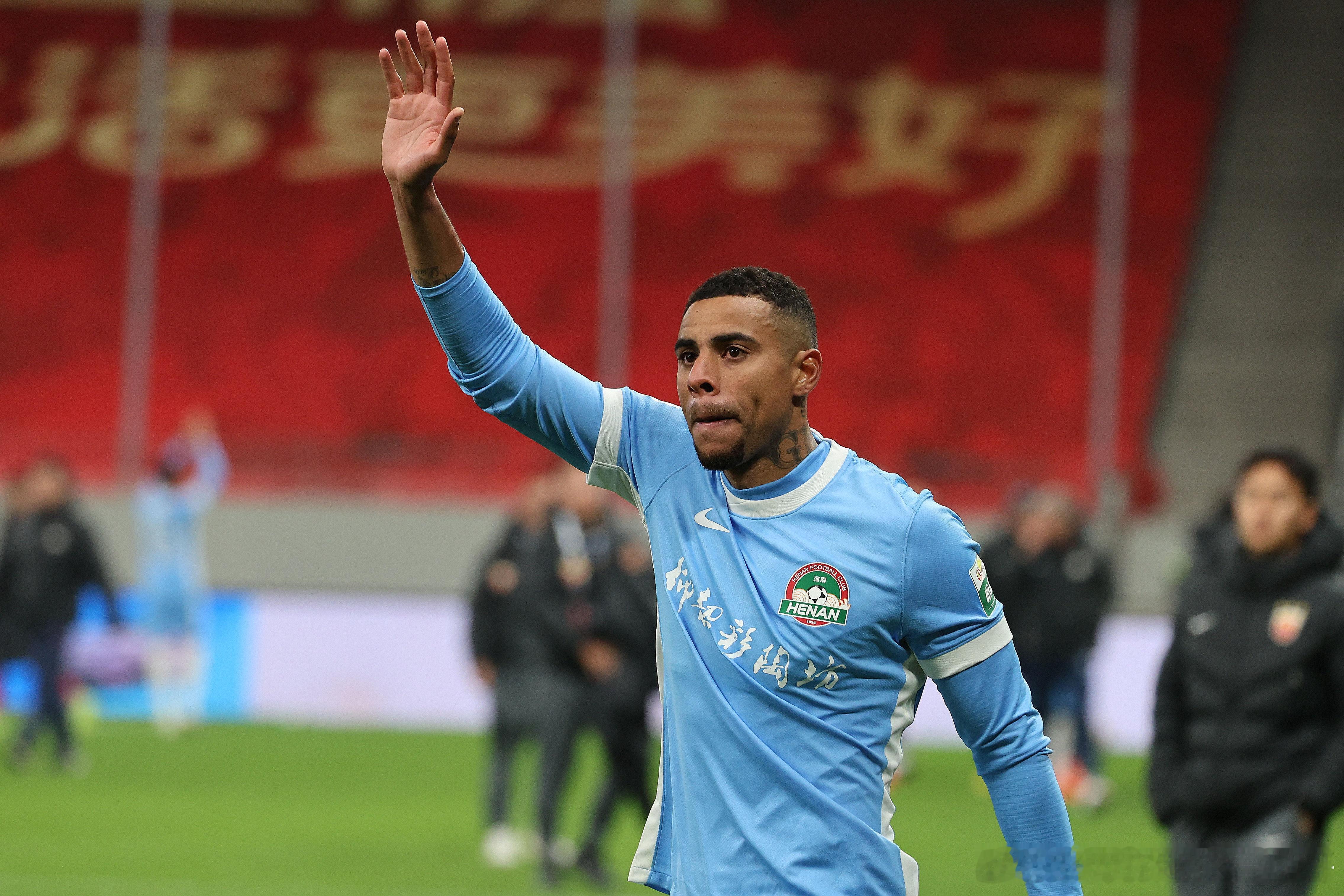 中超联赛第七轮，河南队将客场挑战青岛西海岸。据博主“苏科拉莫斯”报道，已归队参加