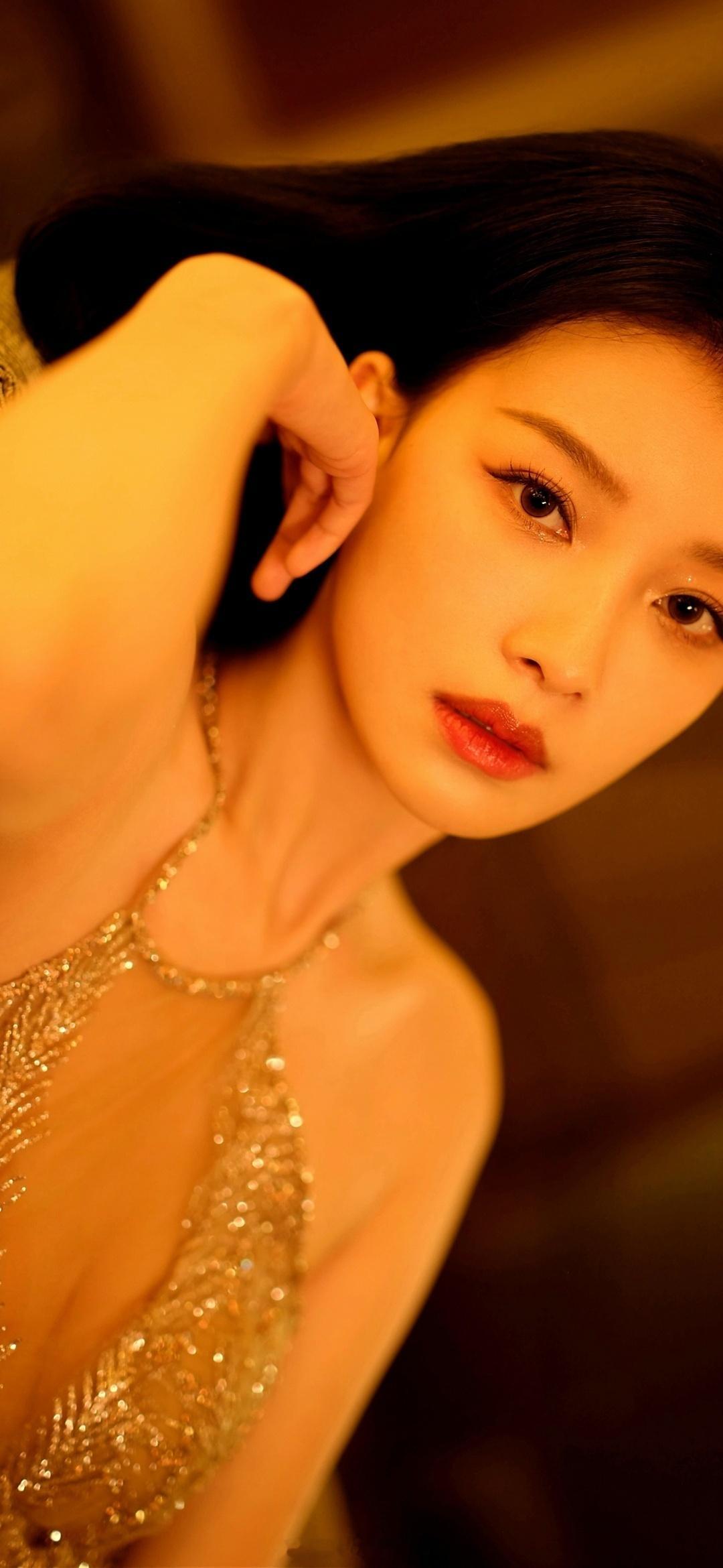 孙怡轻盈纱裙曼妙写真 ​​​
