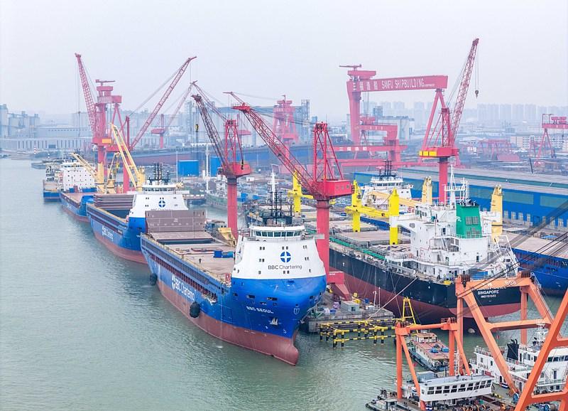 中国造船、汽车、风电、太阳能、家电、高铁全世界占比多少，你知道吗？
六大产业全球