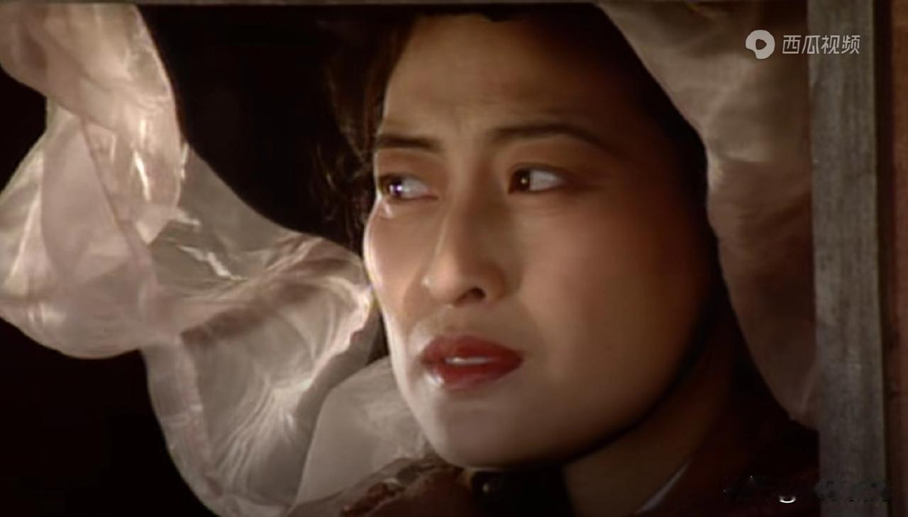经典复盘!一向闹腾的许娣，居然还演过这么古典漂亮的角色，不仅是原装女演员，而且还