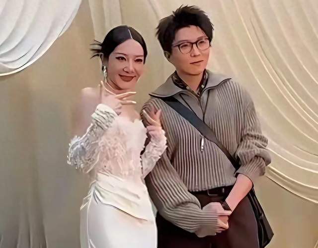 毛不易婚礼致辞引争议！新人发声：别断章取义，毛毛是娘家人