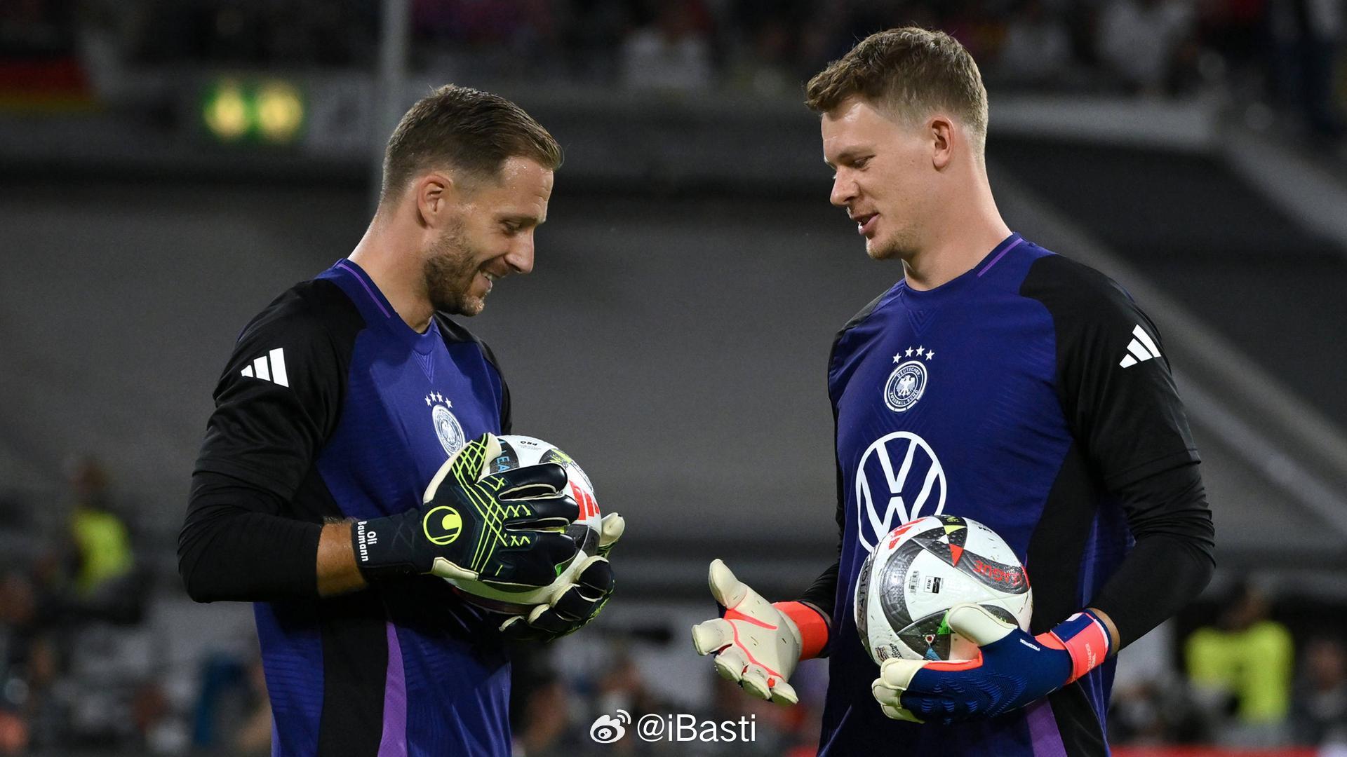 天空体育披露，下一场对加纳的友谊赛，将由尼贝尔守门，但这并不代表纳格尔斯曼在一门