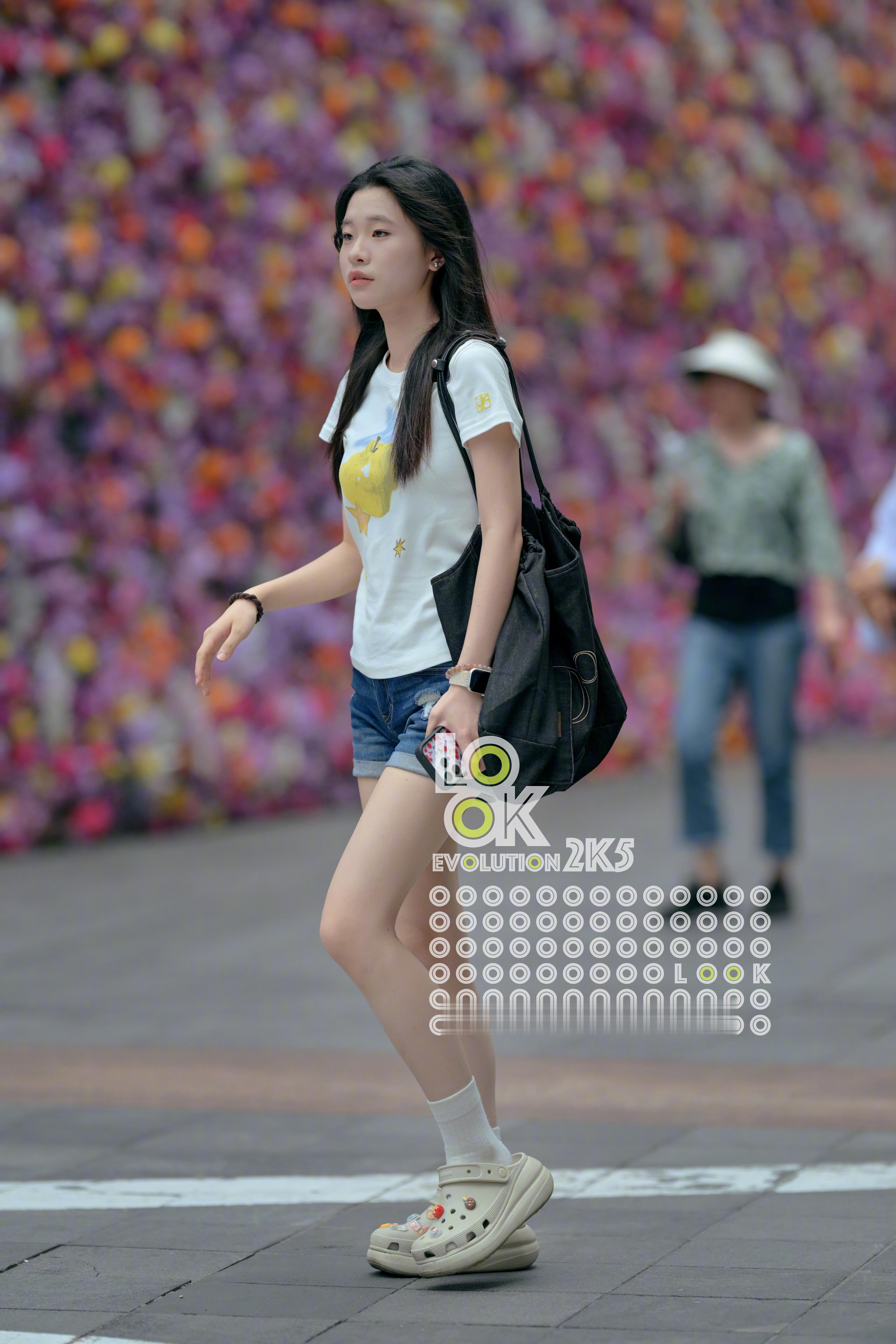 洞洞鞋年轻人首选 ​​​