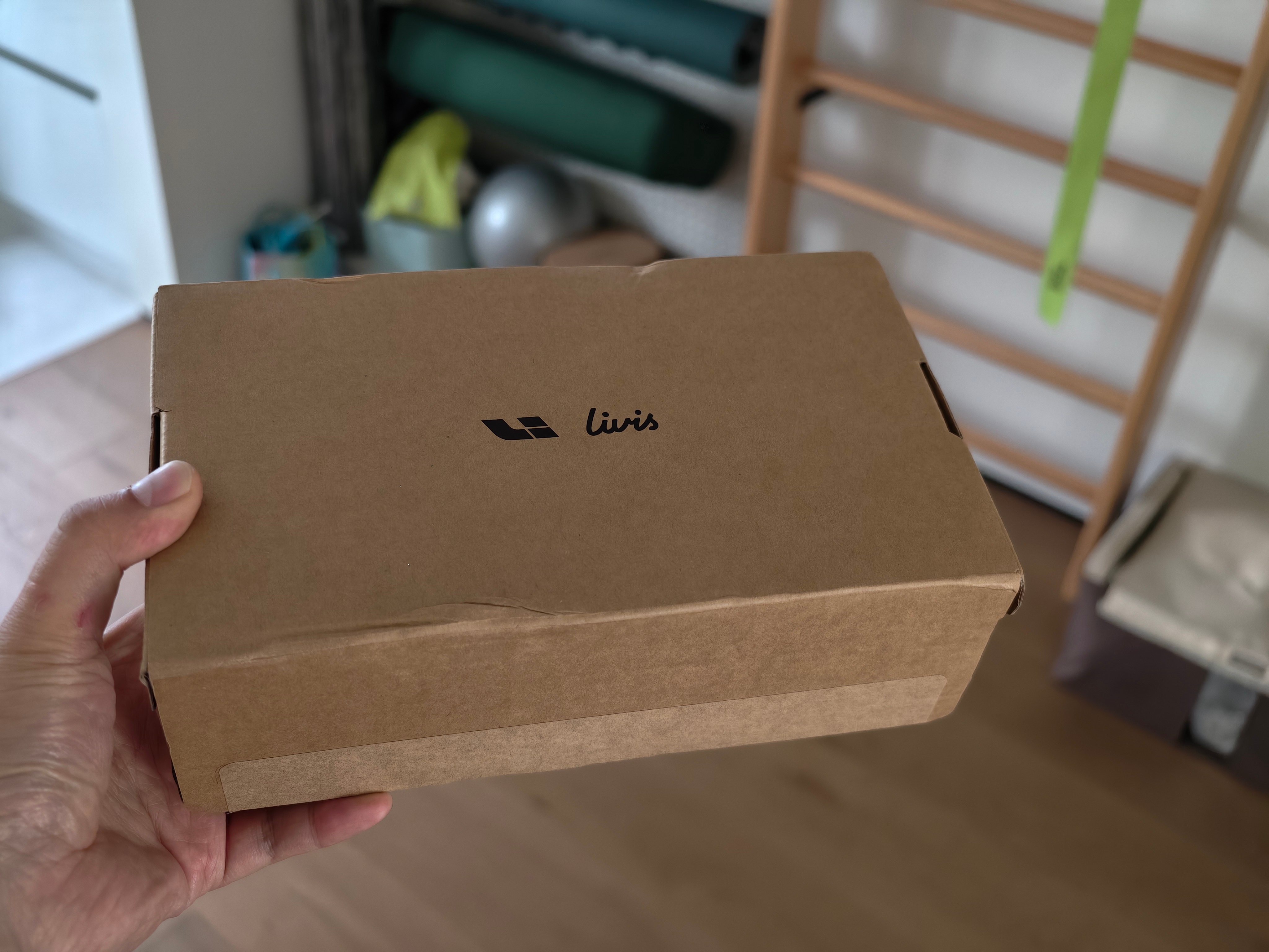 肯定是全网最后一个配到理想Ai眼镜的博主？ 