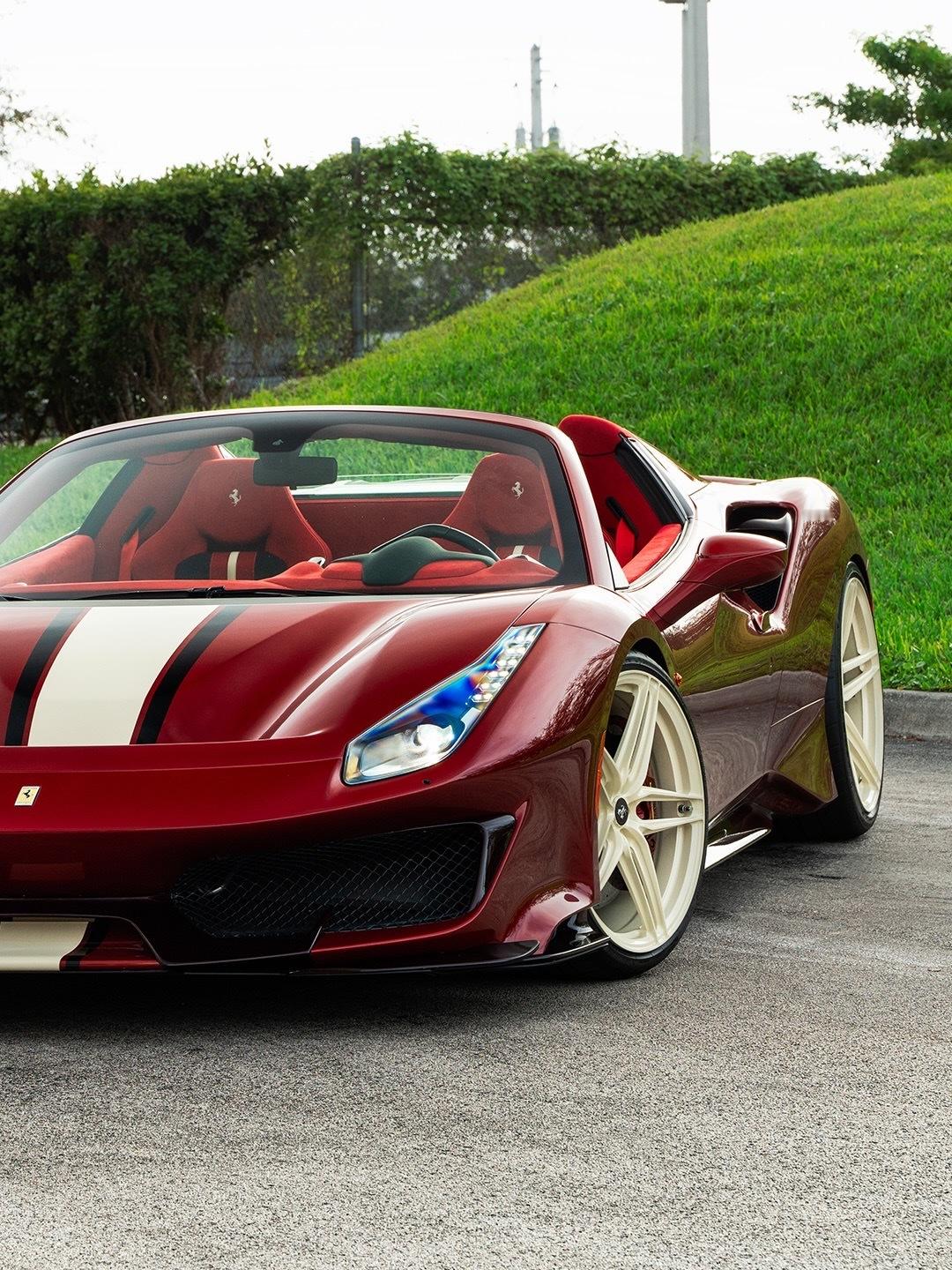 这个内容实在太好，都不止发一次！这是1/1的法拉利488 Pista Spide