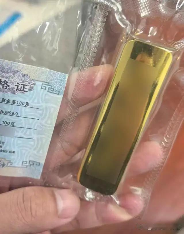 贪小便宜吃大亏！朋友圈公开“跑路”的闹剧，撕开了人性最大的黑洞

诸位朋友，今儿
