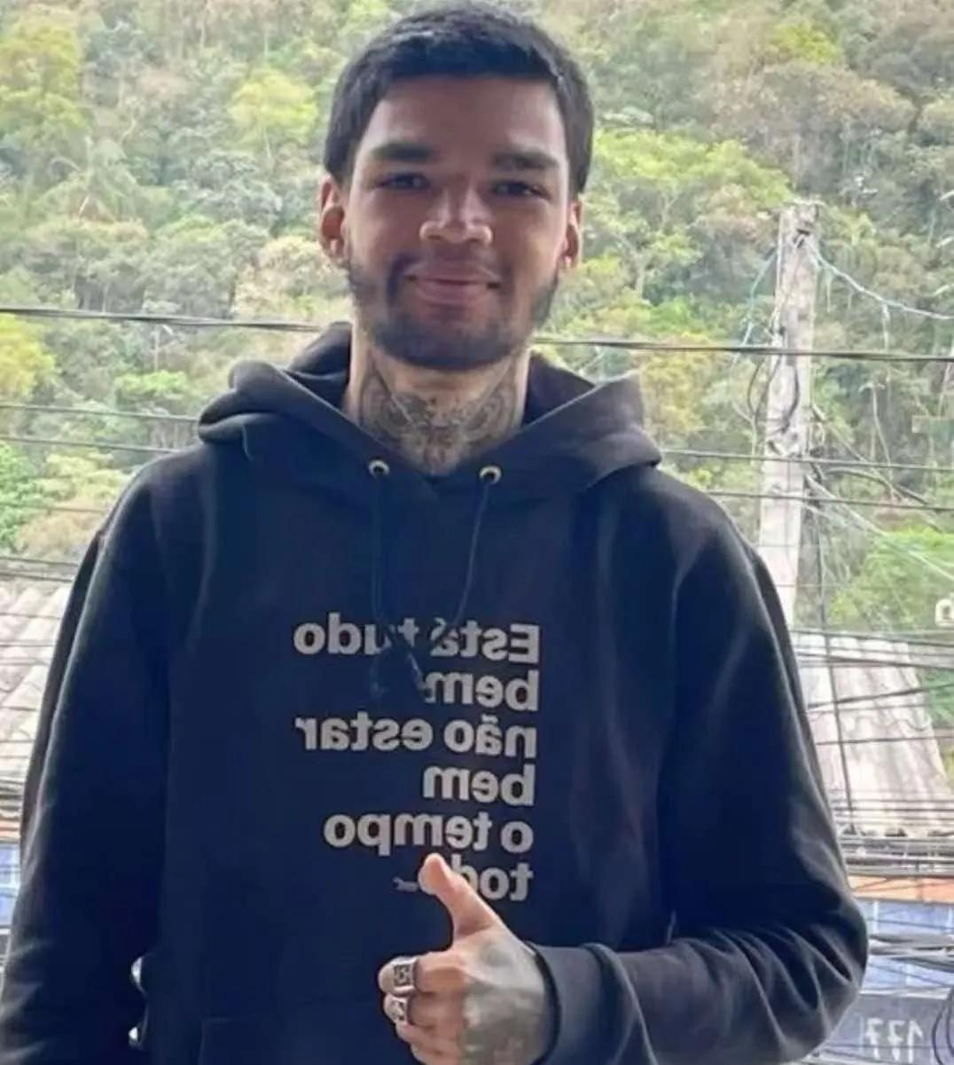 一名来自巴西的成年男子去到乌克兰成为雇佣兵，本来在参加基础训练的，可是在去年的1