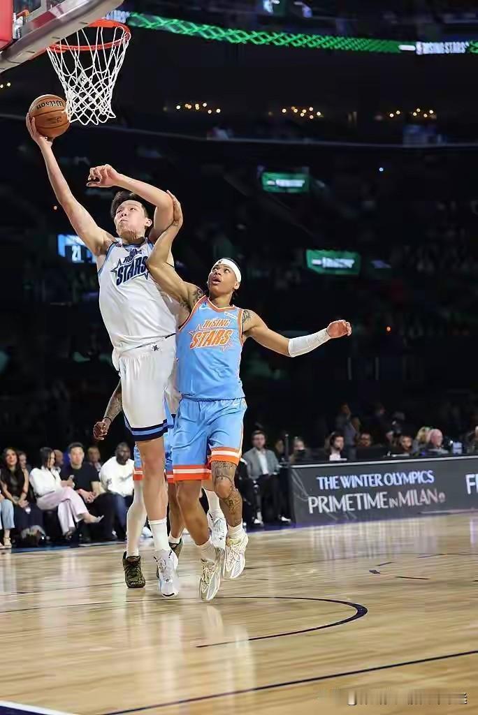 杨瀚森这次全明星赛打的好，说白了就是没防守。另外娱乐性意味满满，所以大家也不要太