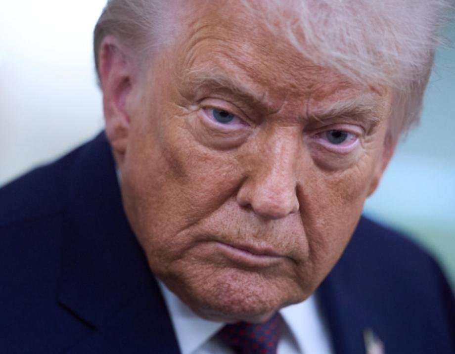 美国对台军售捅了马蜂窝！中国反手大举卖武器，反美国家抢着要！
 
8月7日，美国