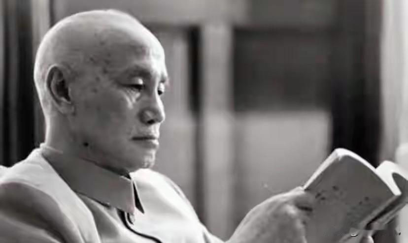 蒋介石恐做梦也没想到，当年他不让姓蒋的后代，最终却代表了蒋家。

蒋介石一生把权