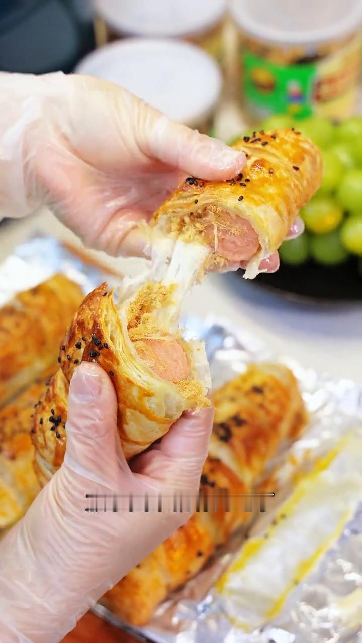 好久没有给他们做小点心了，刚好今天周五，给他们两兄弟做了个小点心，放学回来就有的