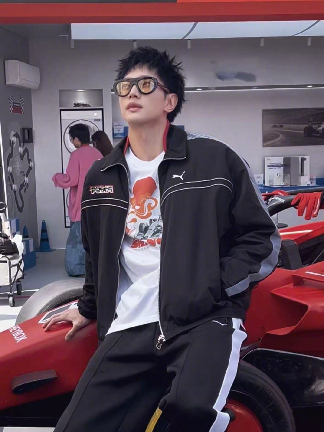 黄曦彦玩飞盘嘴巴受伤我勒个超绝大帅哥，果然运动就是男人最好的医美，今天黄曦彦参加